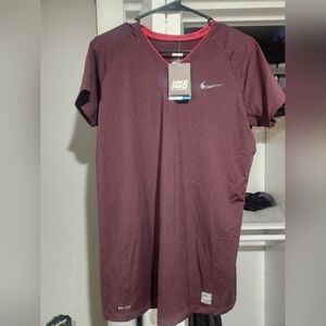 NWT XL Nike Pro shirt